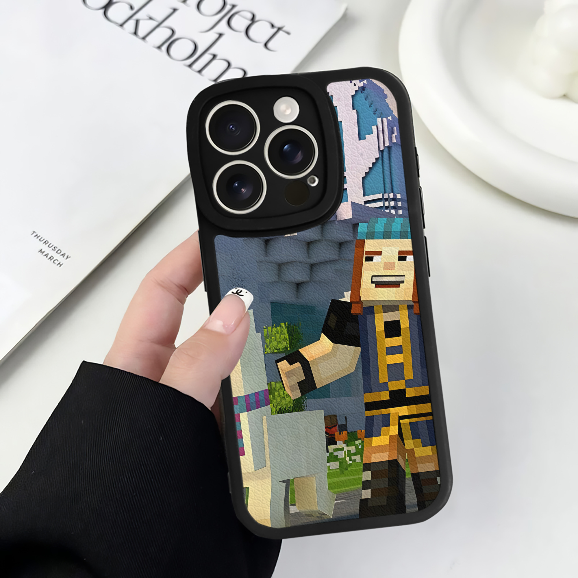 （画像用） マインクラフト ブロックの世界 Minecraft MC Block world 【iPhone 16シリーズ対応】シリコンスマホケース（レザー調） 材質：シリコン